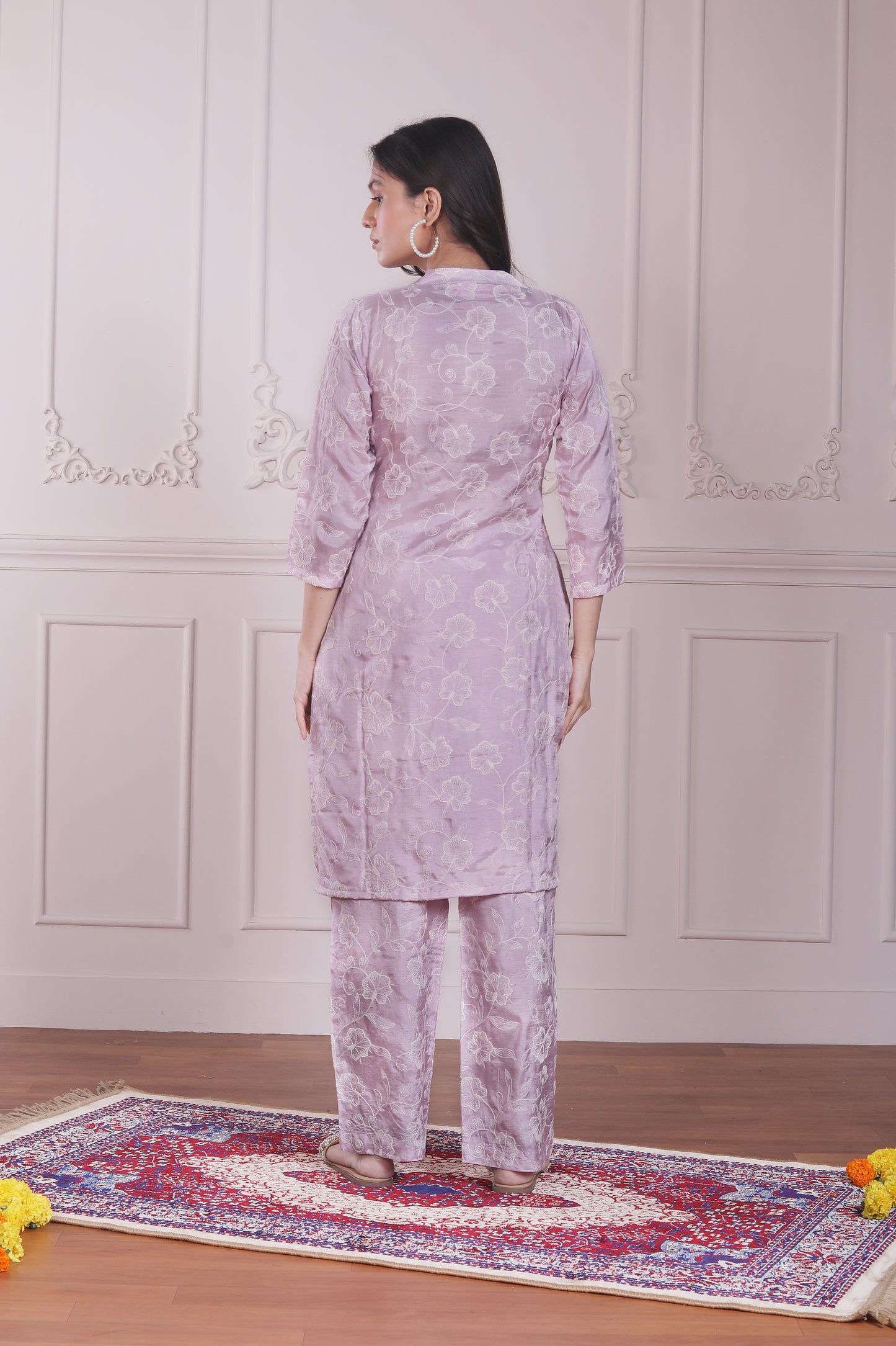 Lilac embroidered kurta set